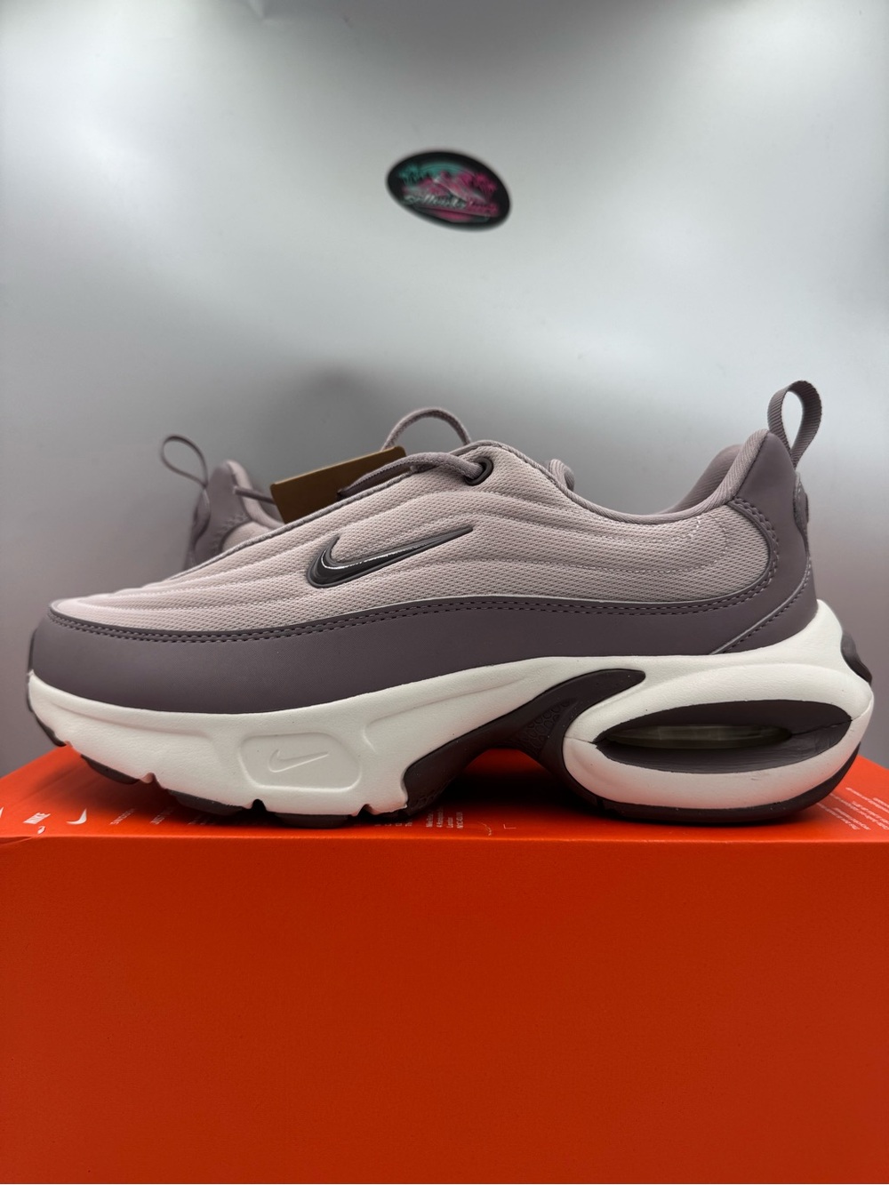 Nike Air Max Portal Platinum Violet BRAND NEW Size 10 Women